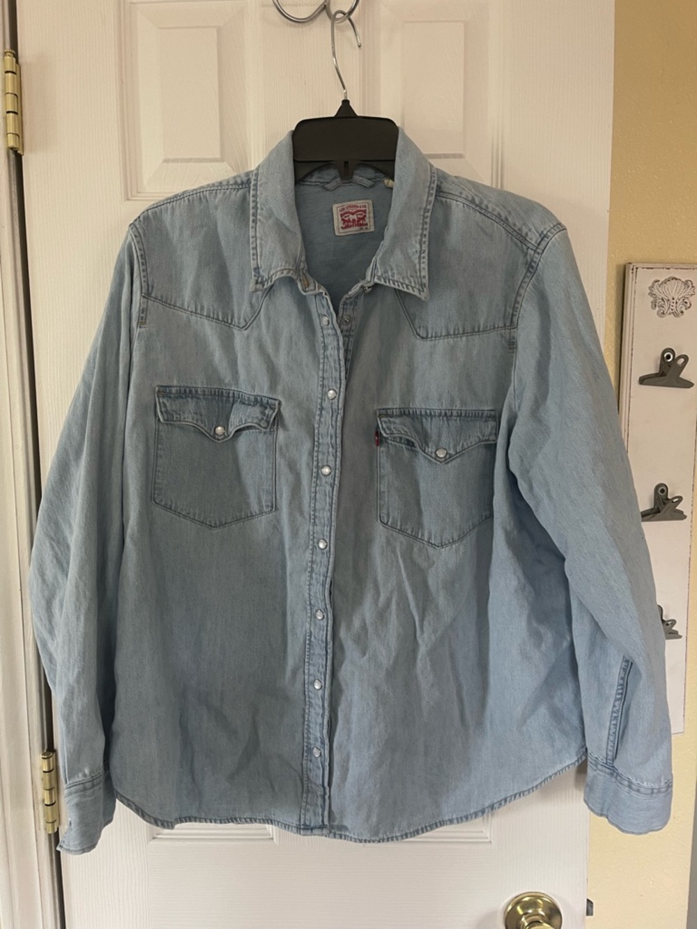 Levi's Western Light Wash Button Down Denim Shirt NWT Size XL